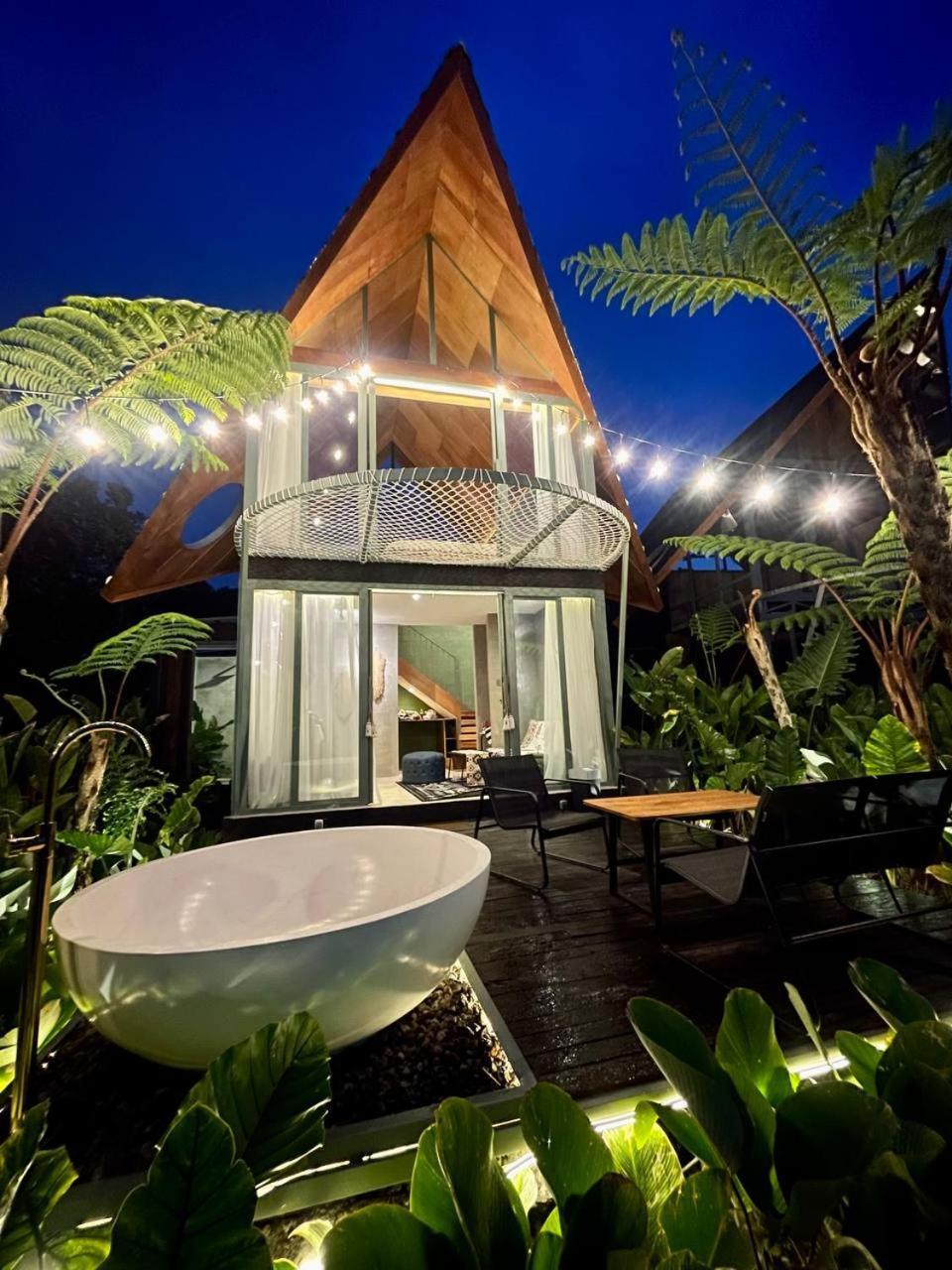 Black Wood Cabin Kintamani Exterior foto